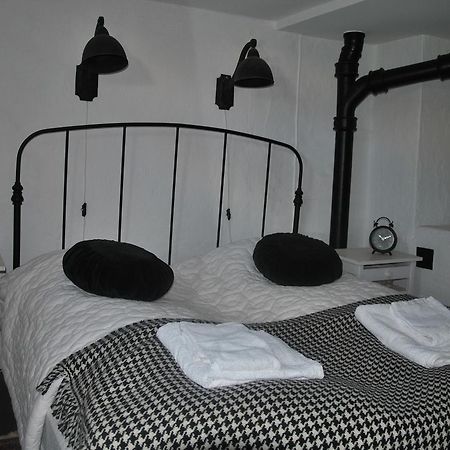 Dagmars Bed And Breakfast Motala Eksteriør billede